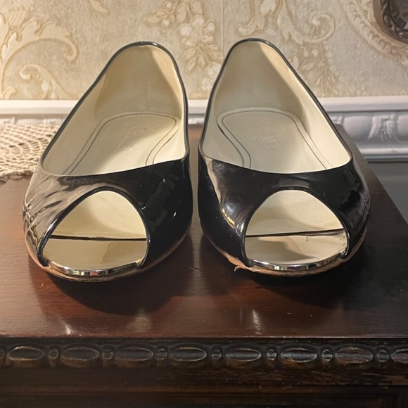 Chanel Black Patent Leather Peep Top Flats Size 38 - Picture 3 of 7